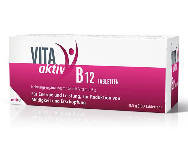 Weiße und rosafarbene Verpackung von Vita Aktiv B12-Tabletten mit deutschem Text, enthält 100 Tabletten.